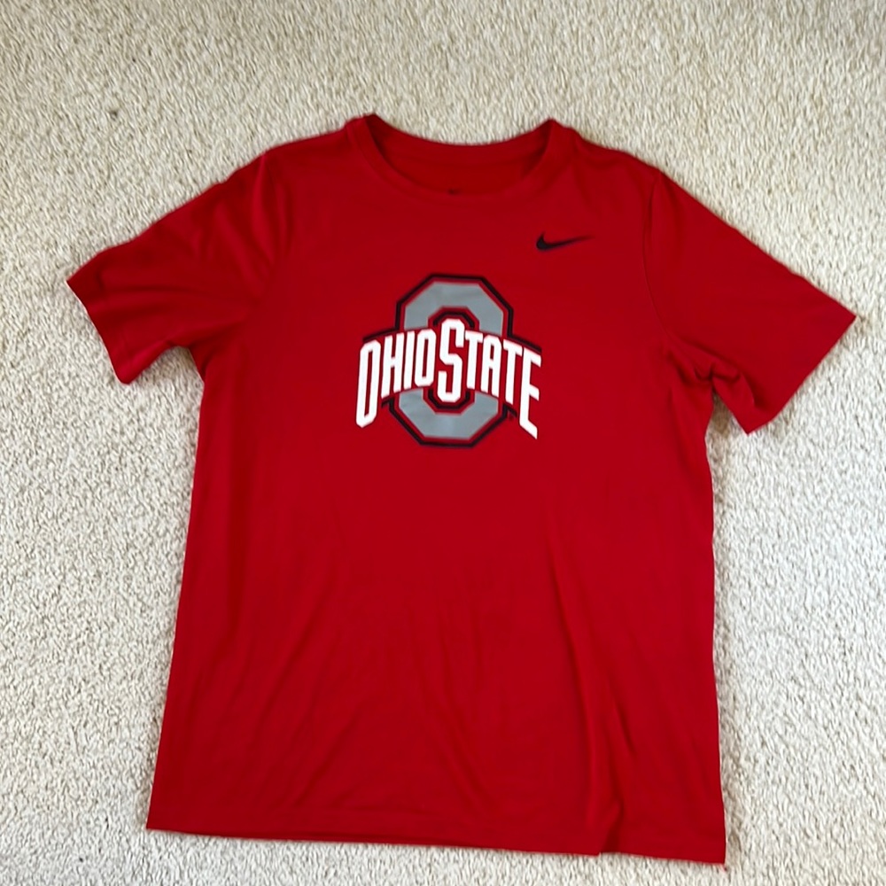 Ohio State Nike dri-fit t-shirt, boys size XL